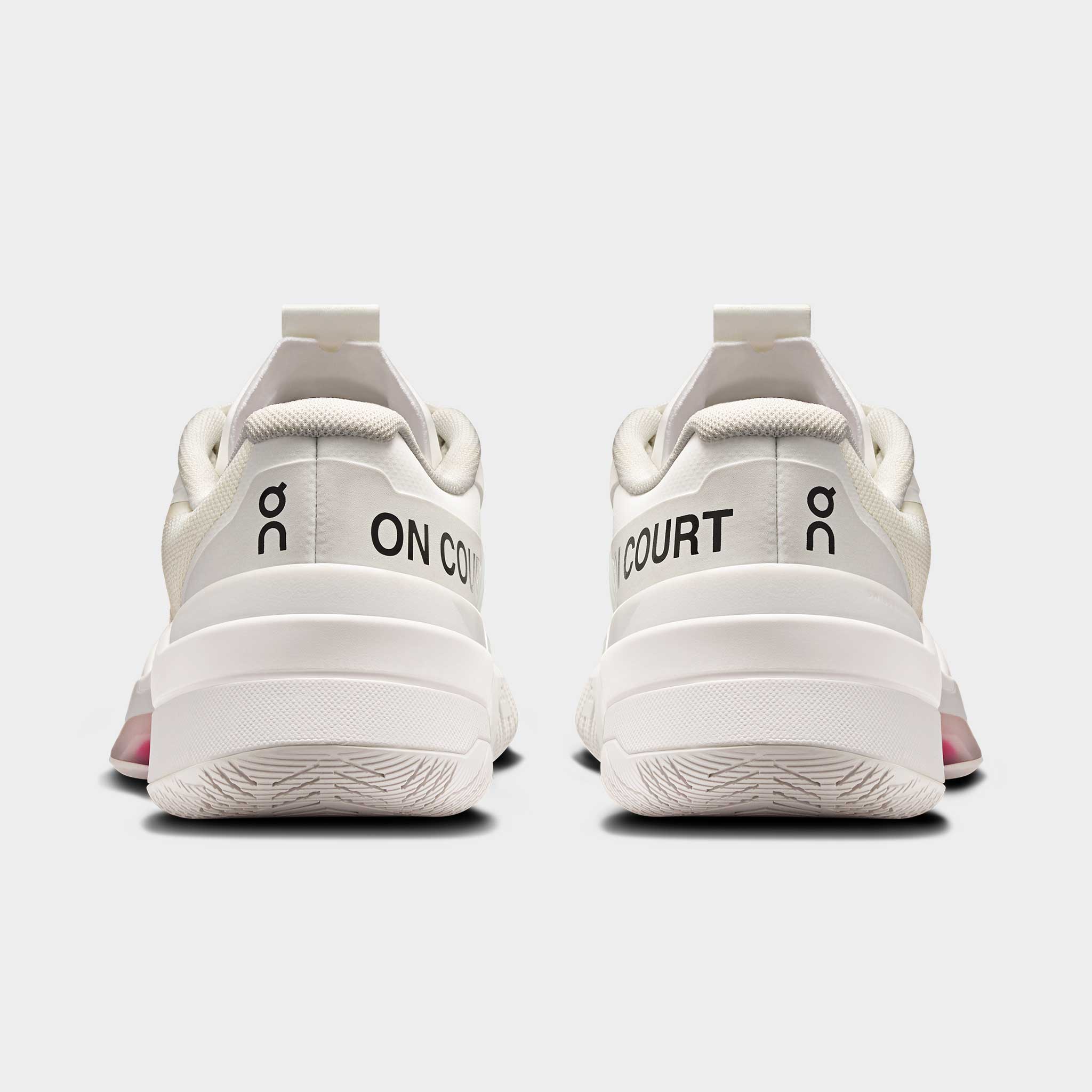 On The Roger Pro Fire Women's White/Pink
