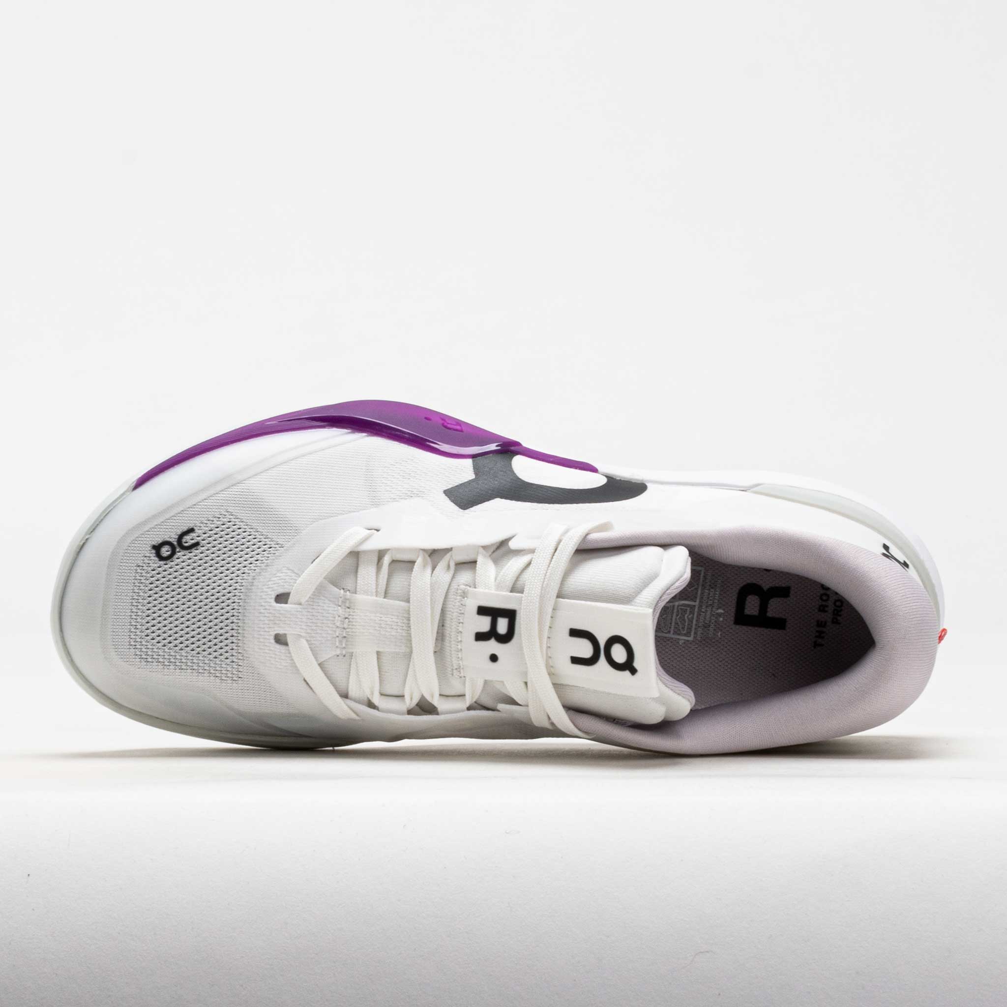 On The Roger Pro 3 Women's White/Muscadine