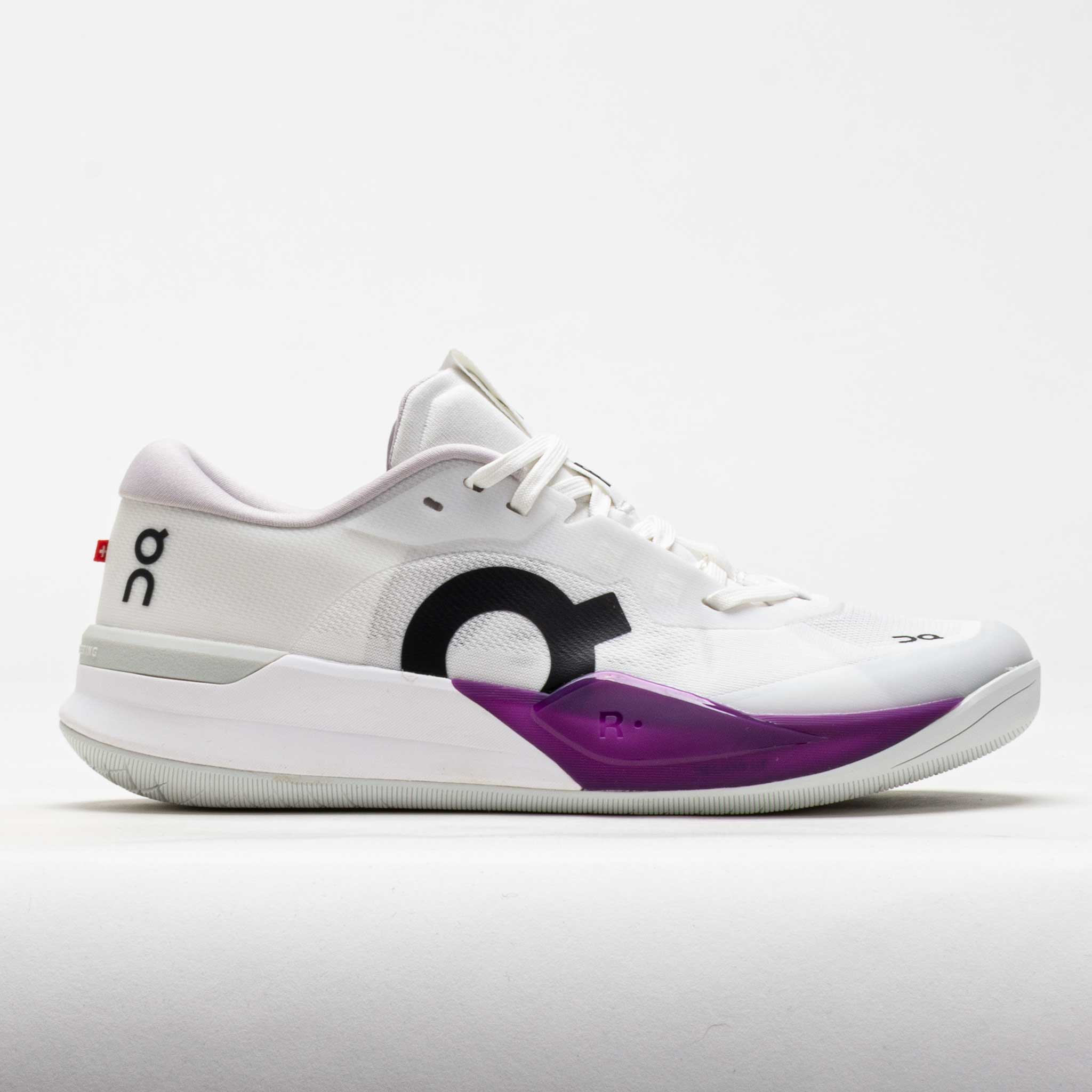 On The Roger Pro 3 Women's White/Muscadine