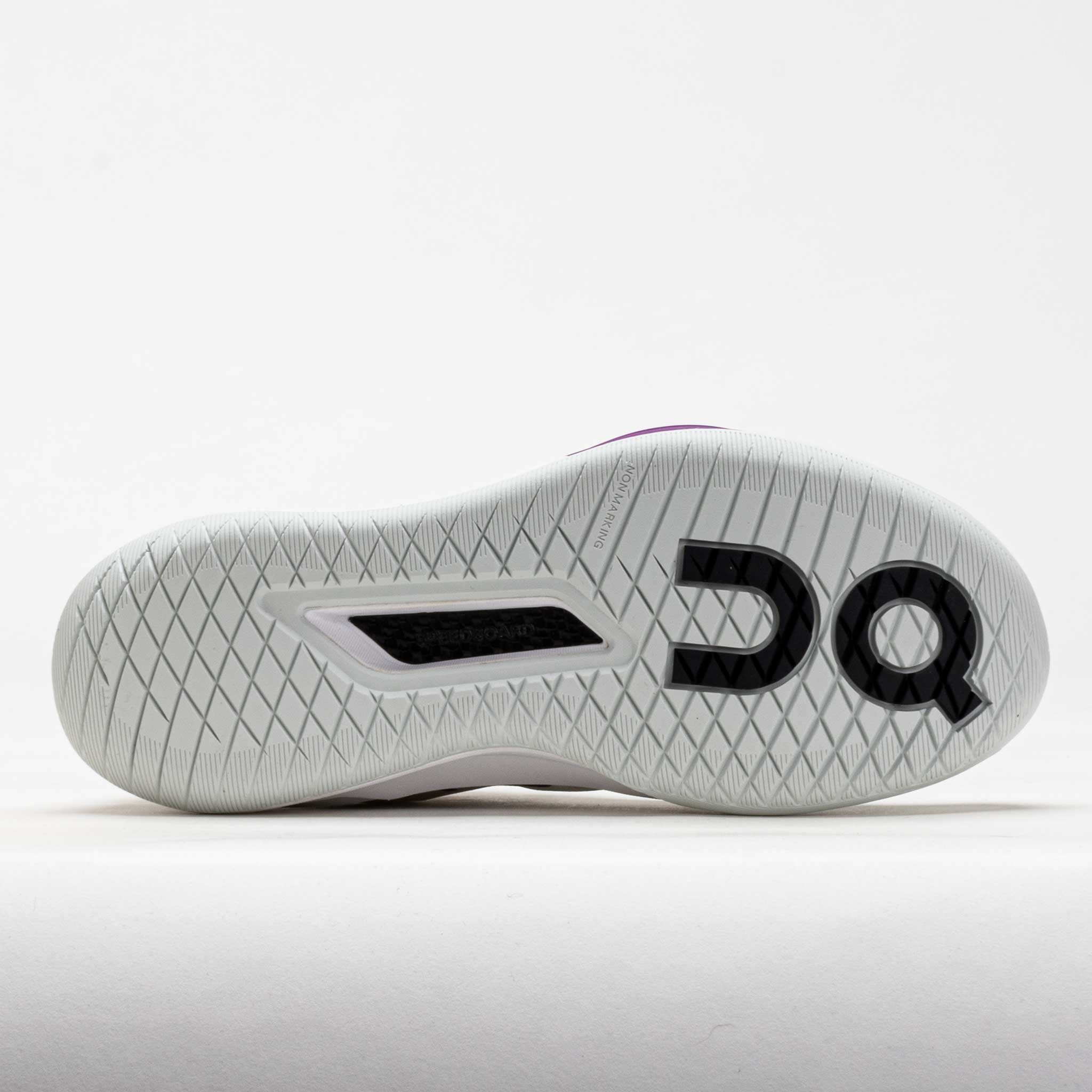 On The Roger Pro 3 Women's White/Muscadine