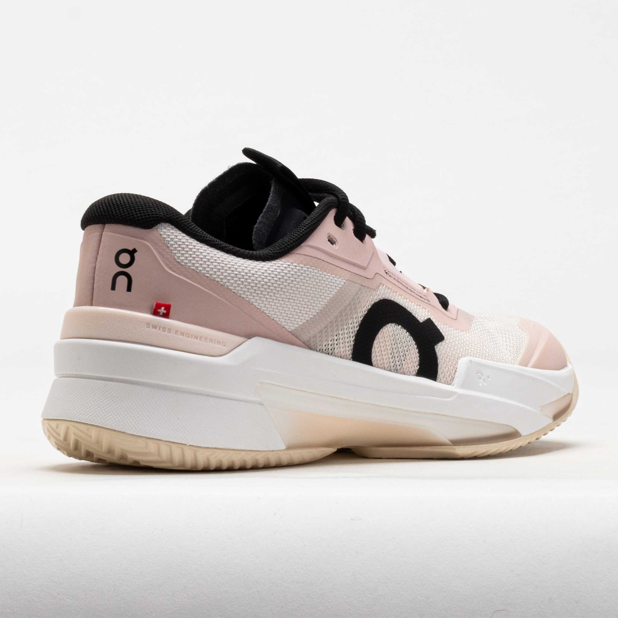 On The Roger Pro Fire Clay Women's Doe/White