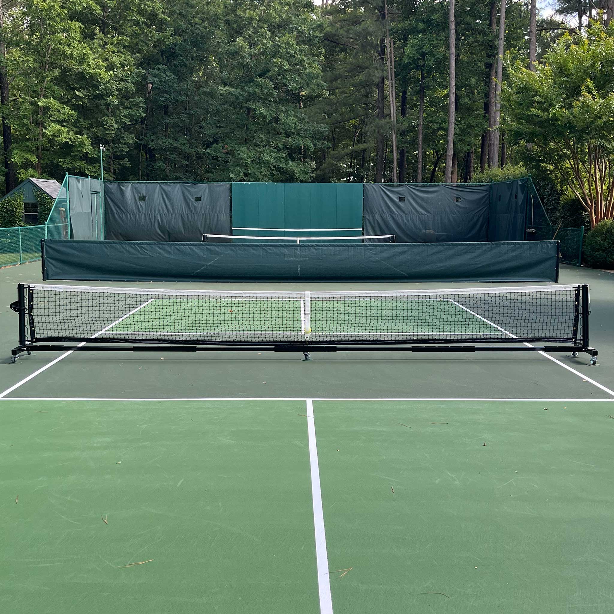 Putterman Pickleball Court Wall Barrier