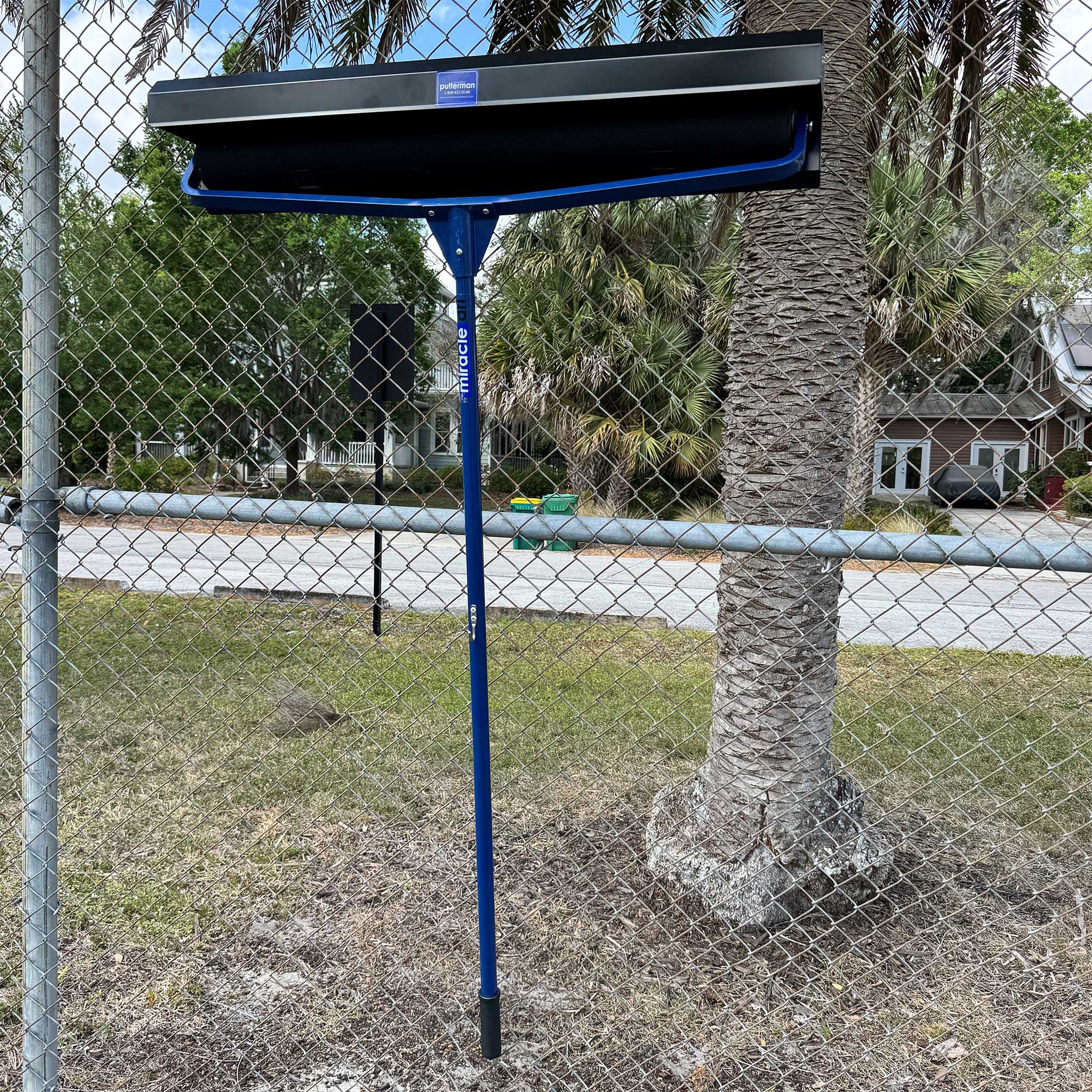 Putterman Court Roller Fence Cover