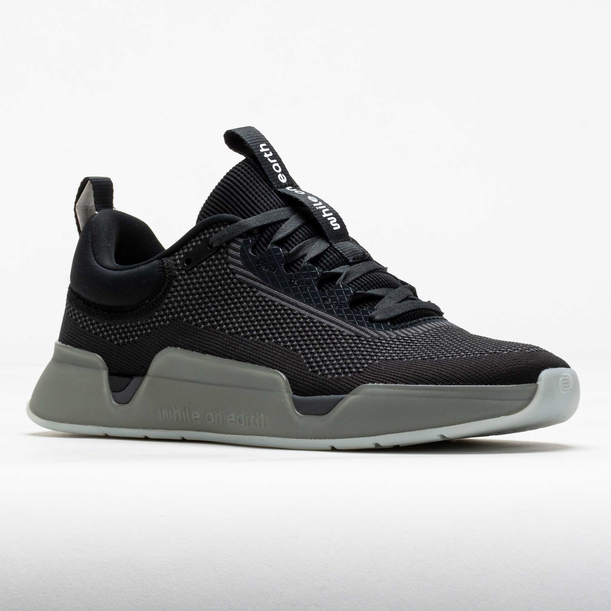 while on earth Move Trainer Unisex