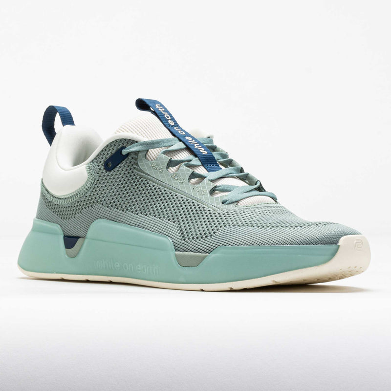 while on earth Move Trainer Unisex