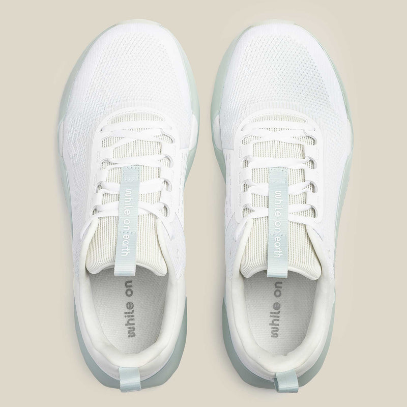 while on earth Move Trainer Unisex