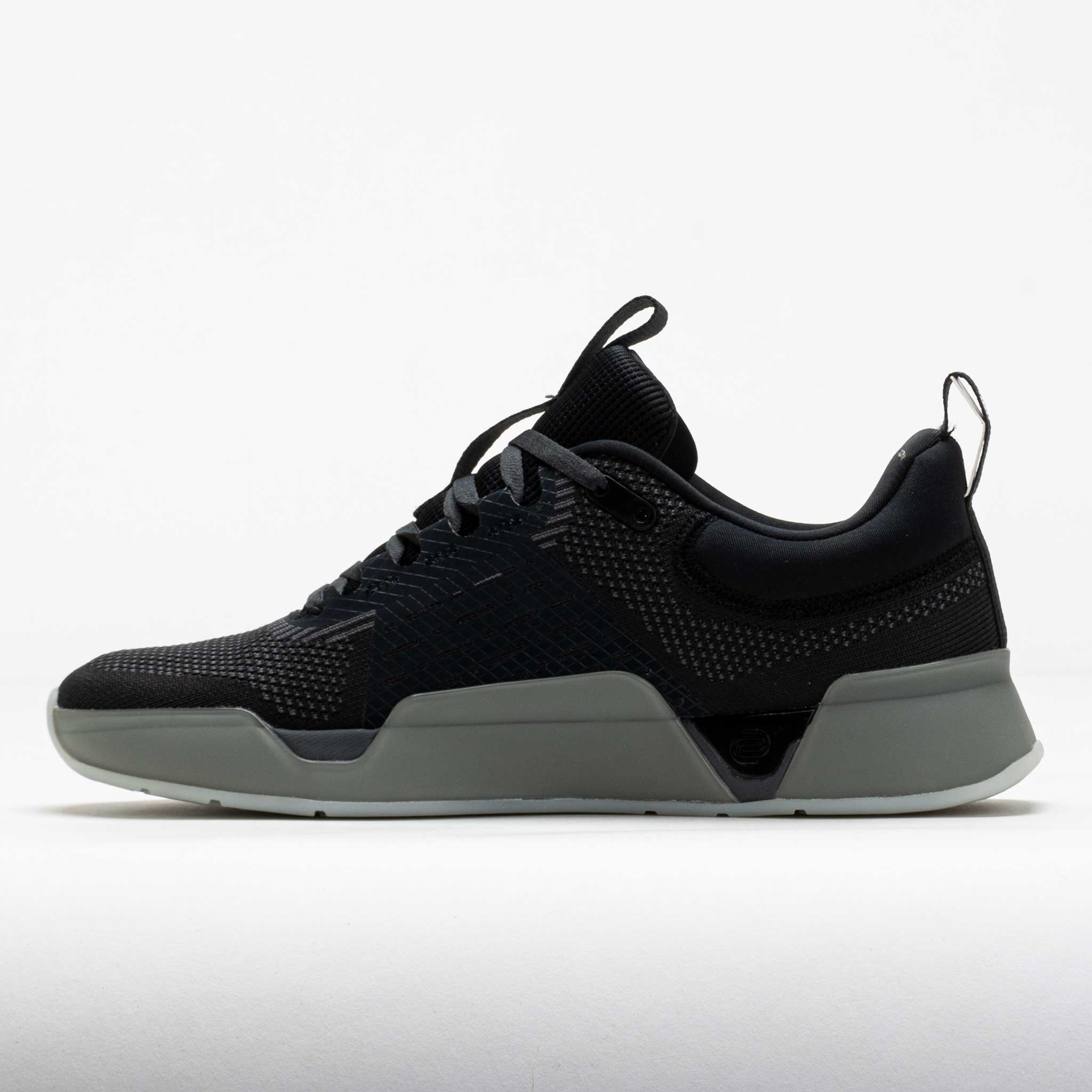 while on Earth Move Trainer Unisex Black/Moon