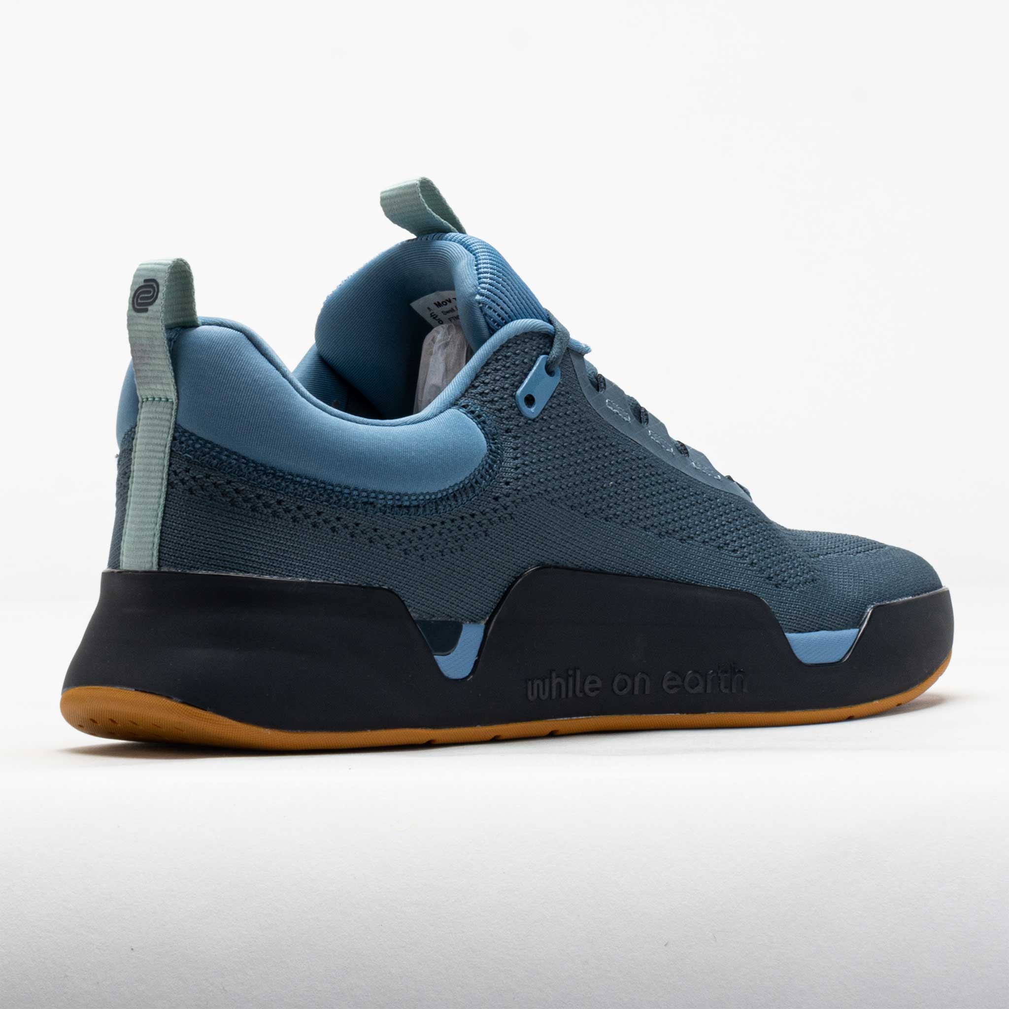 while on earth Move Trainer Unisex Swell/Midnight – Holabird Sports