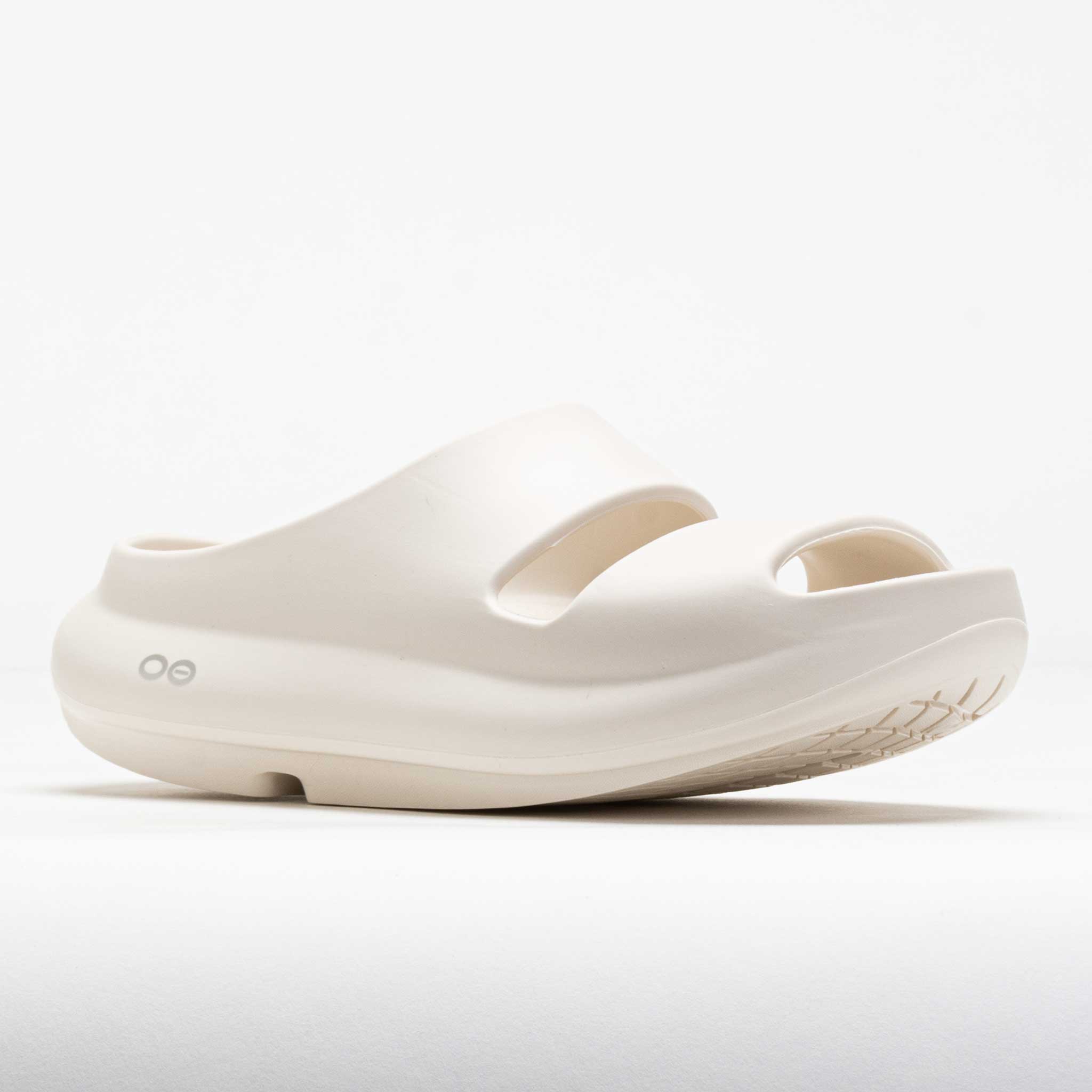 OOFOS OOyea Women's Chalk