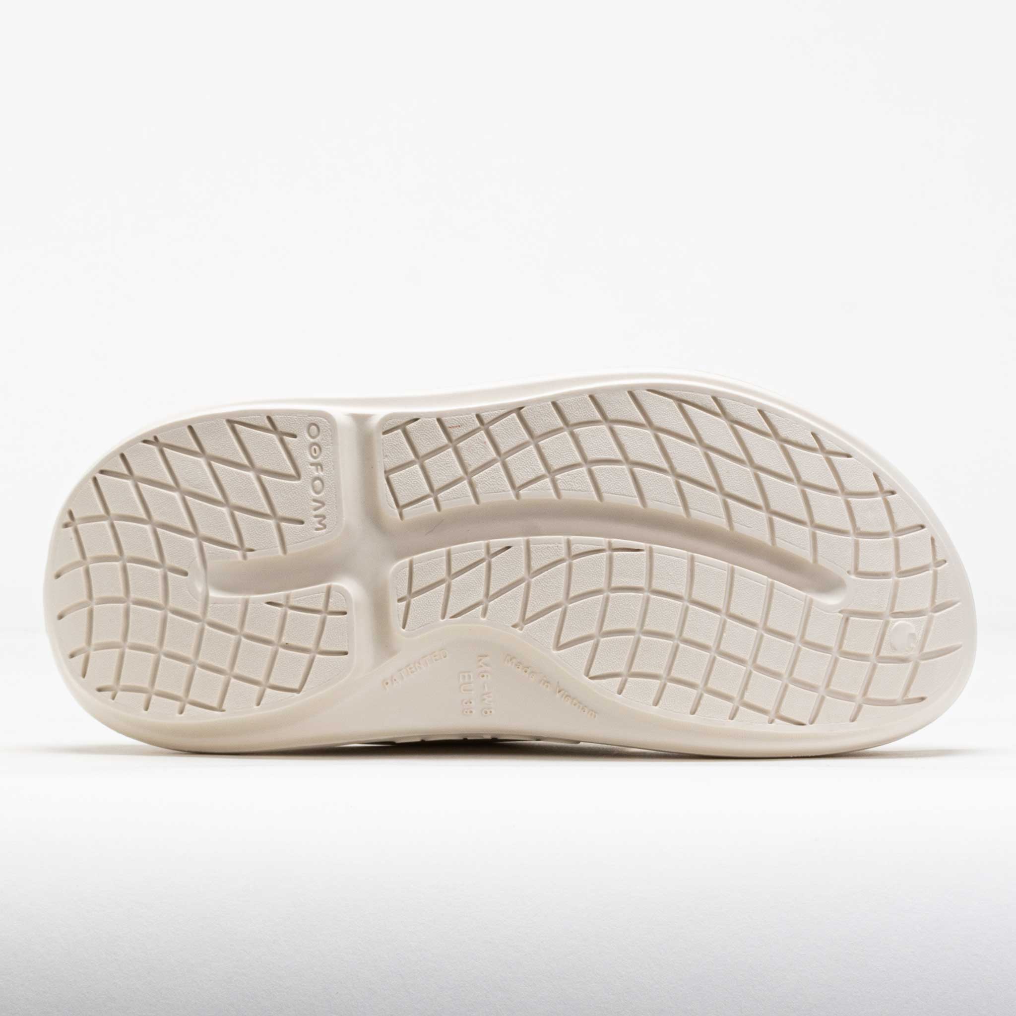 OOFOS OOyea Plus Women's