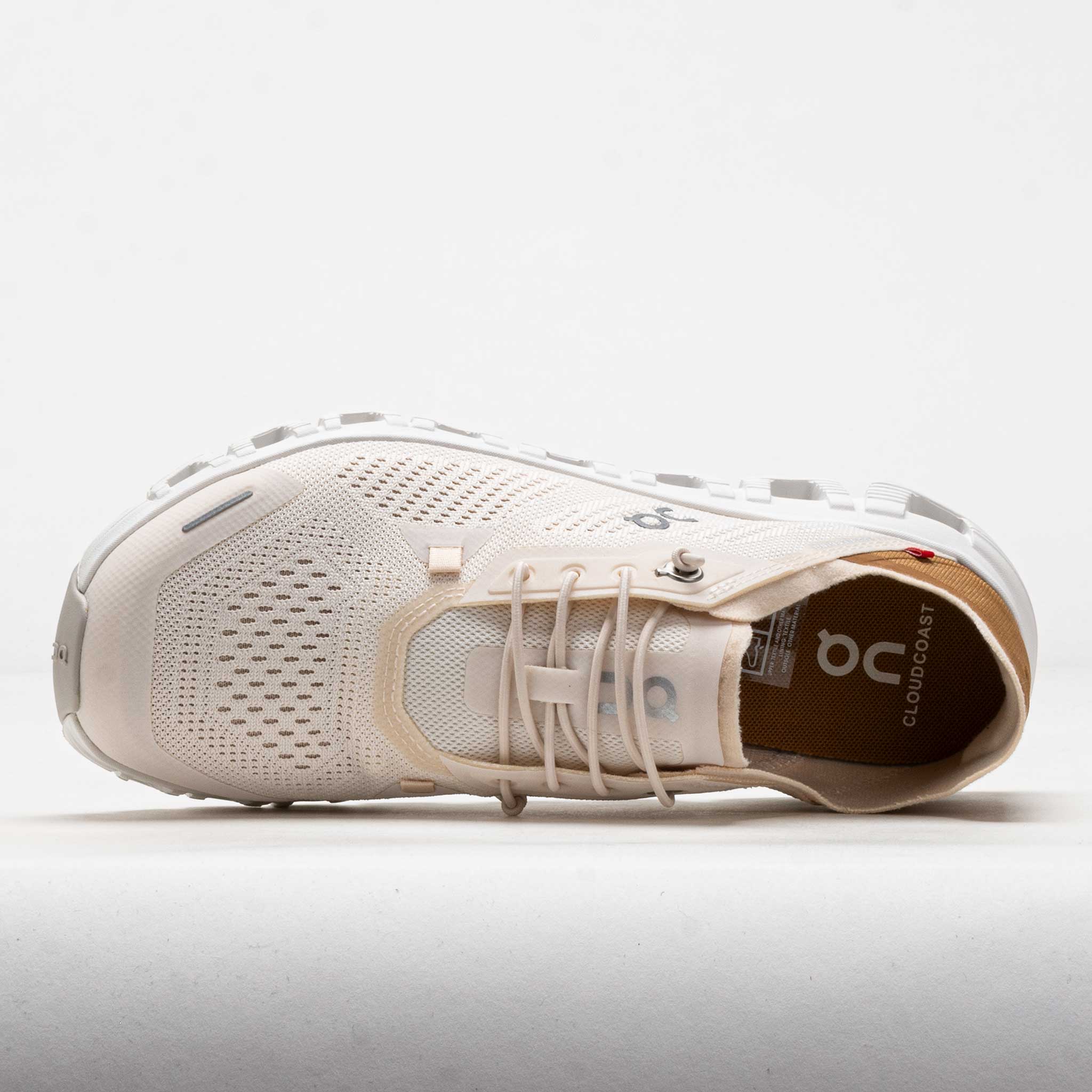 On Cloud 6 Coast Women's Gardenia/Sphinx – Holabird Sports