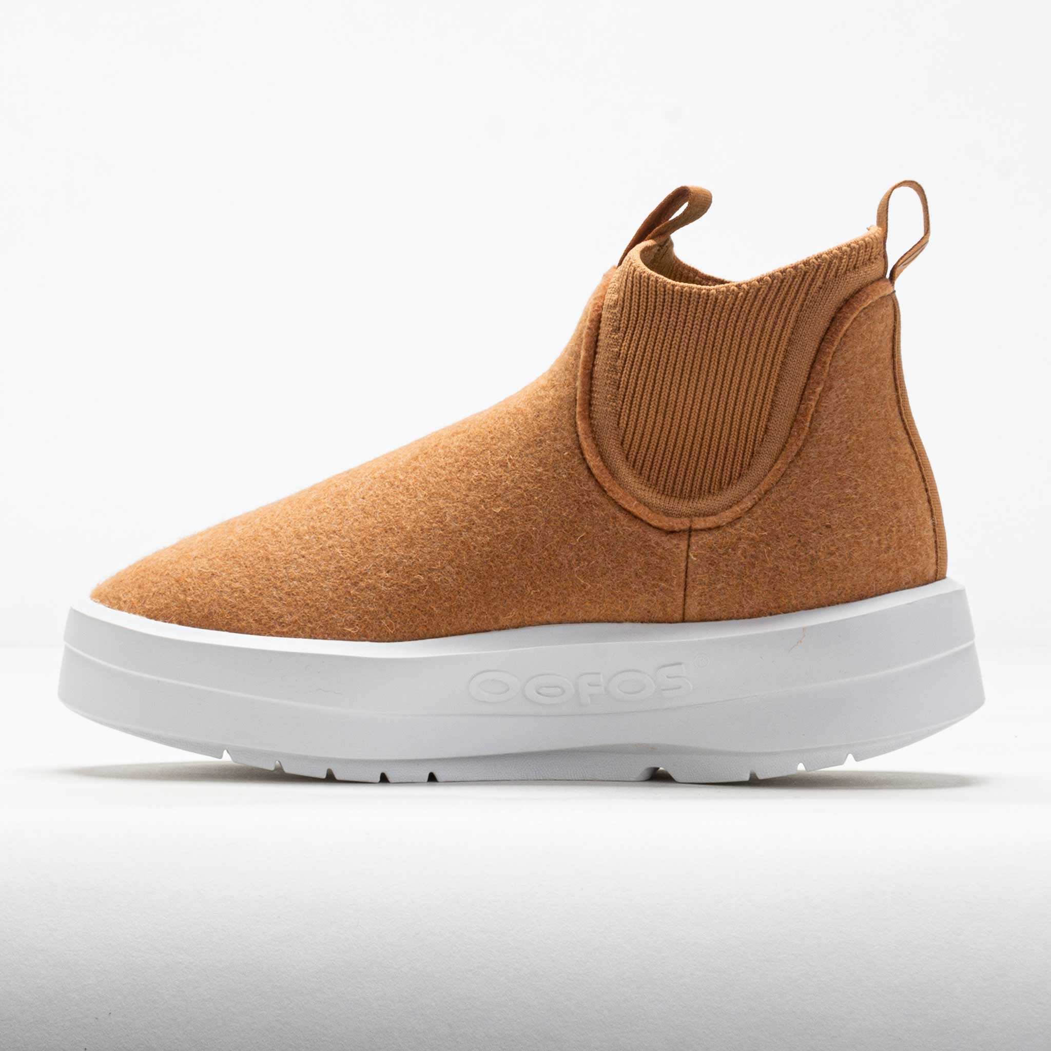 OOFOS OOmega Londoner Women's Almond