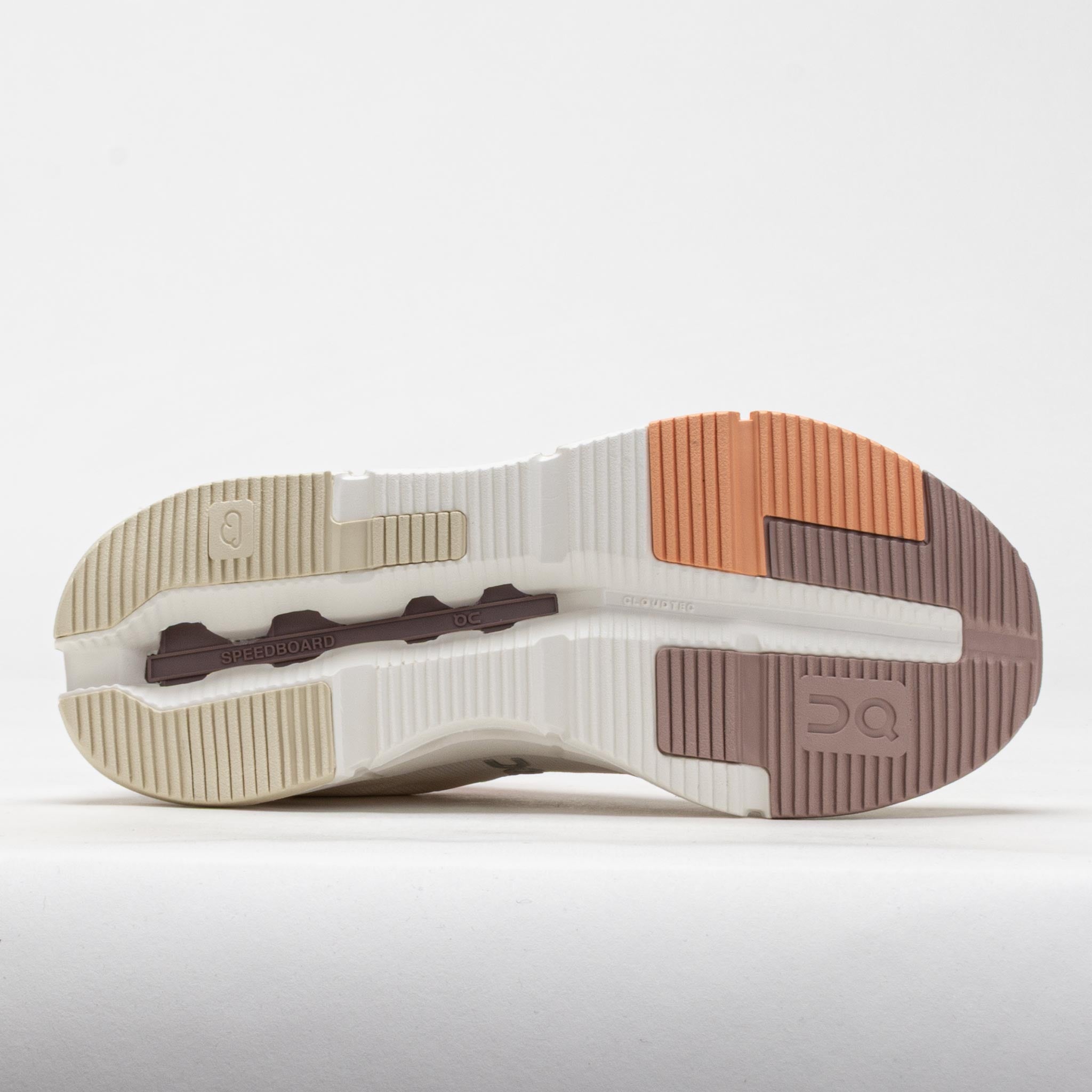 On Cloudnova Form 2 Women's Oyster/Ivory