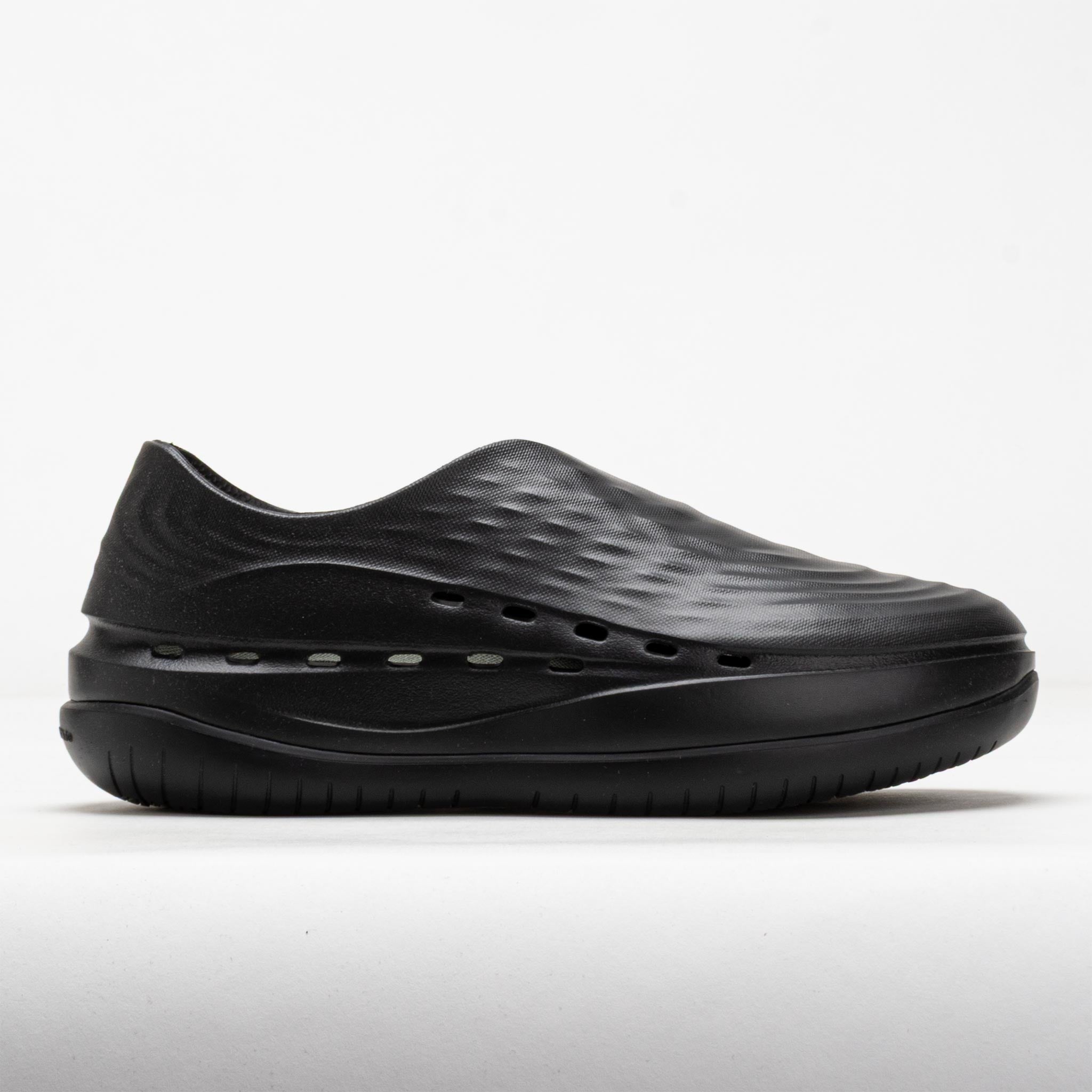 Slip Resistant Shoes – Holabird Sports