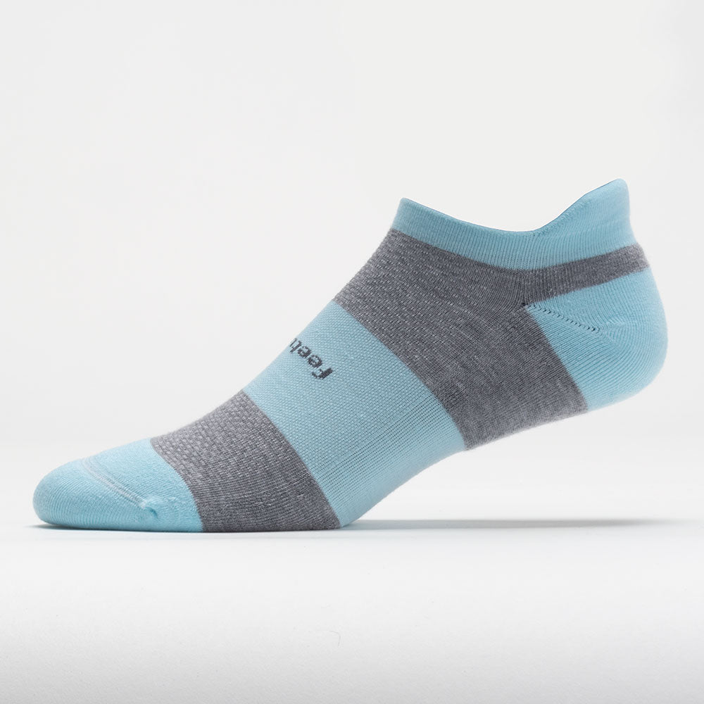 Feetures High Performance Max Cushion No Show Tab Socks