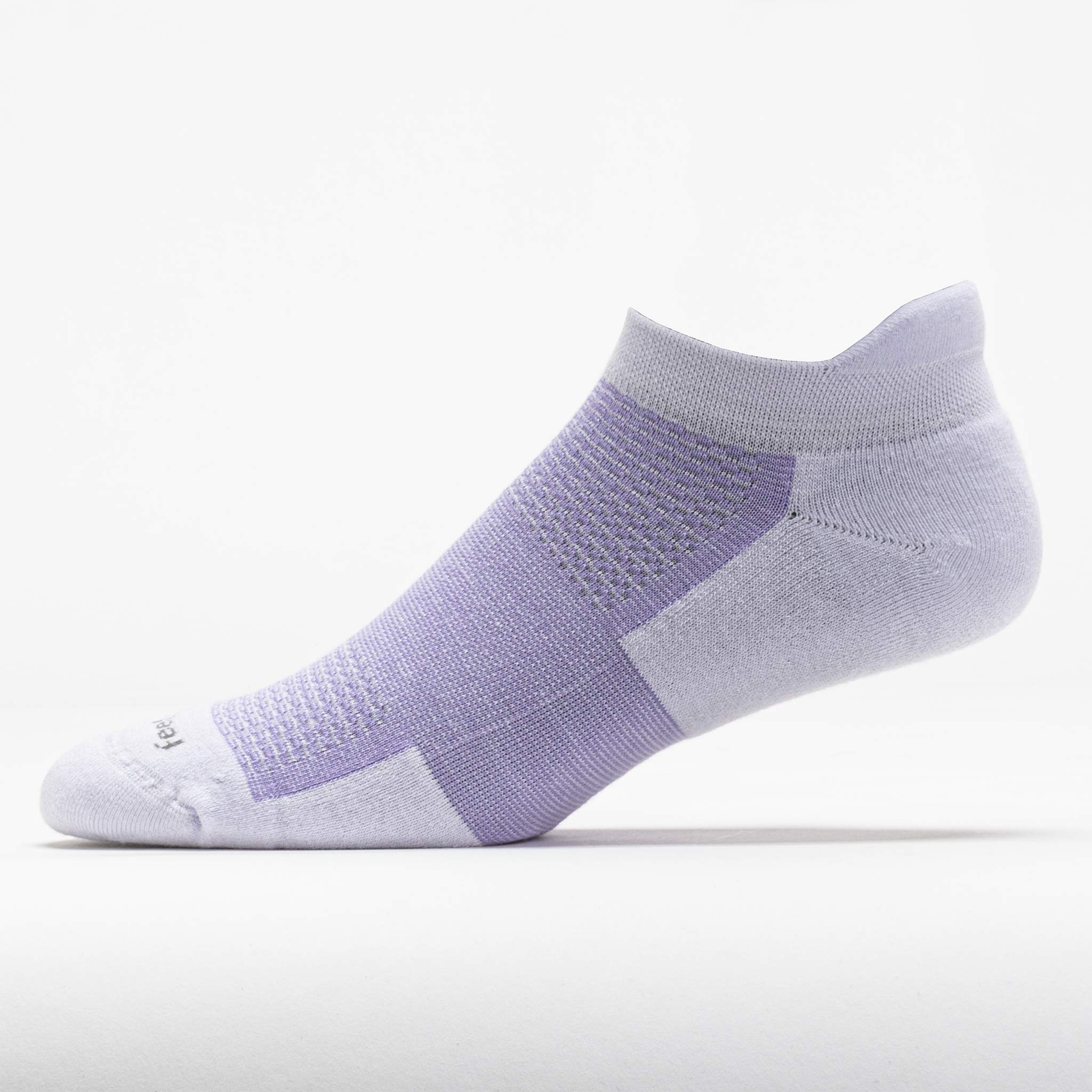Feetures High Performance Max Cushion No Show Tab Socks