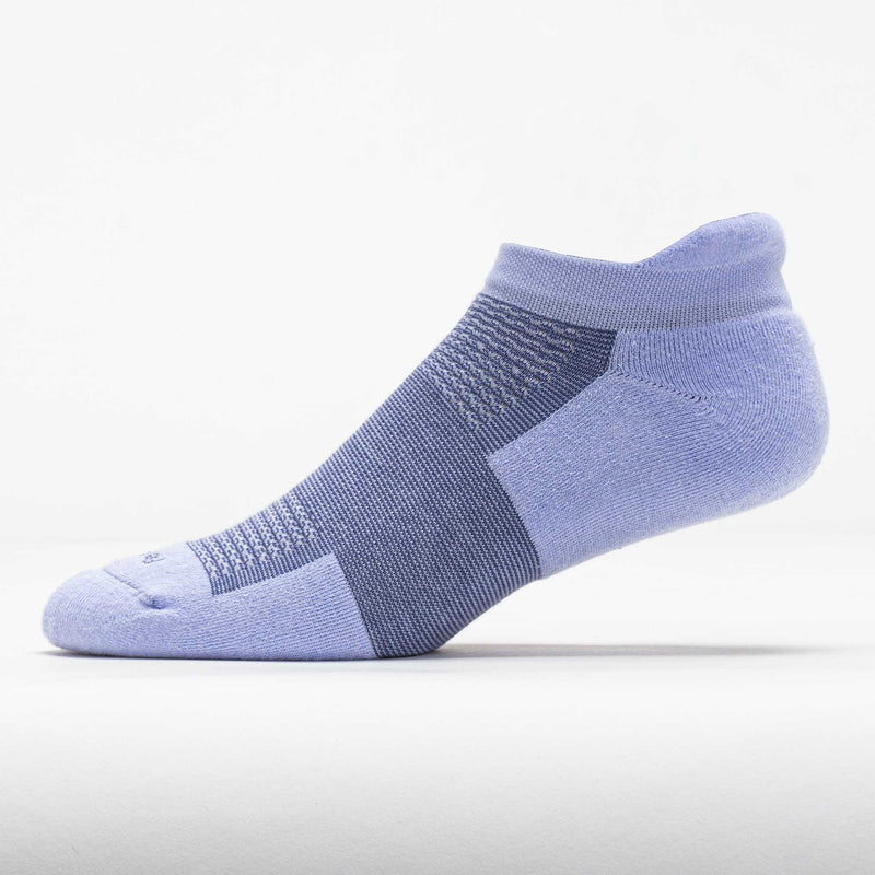 Feetures High Performance Max Cushion No Show Tab Socks