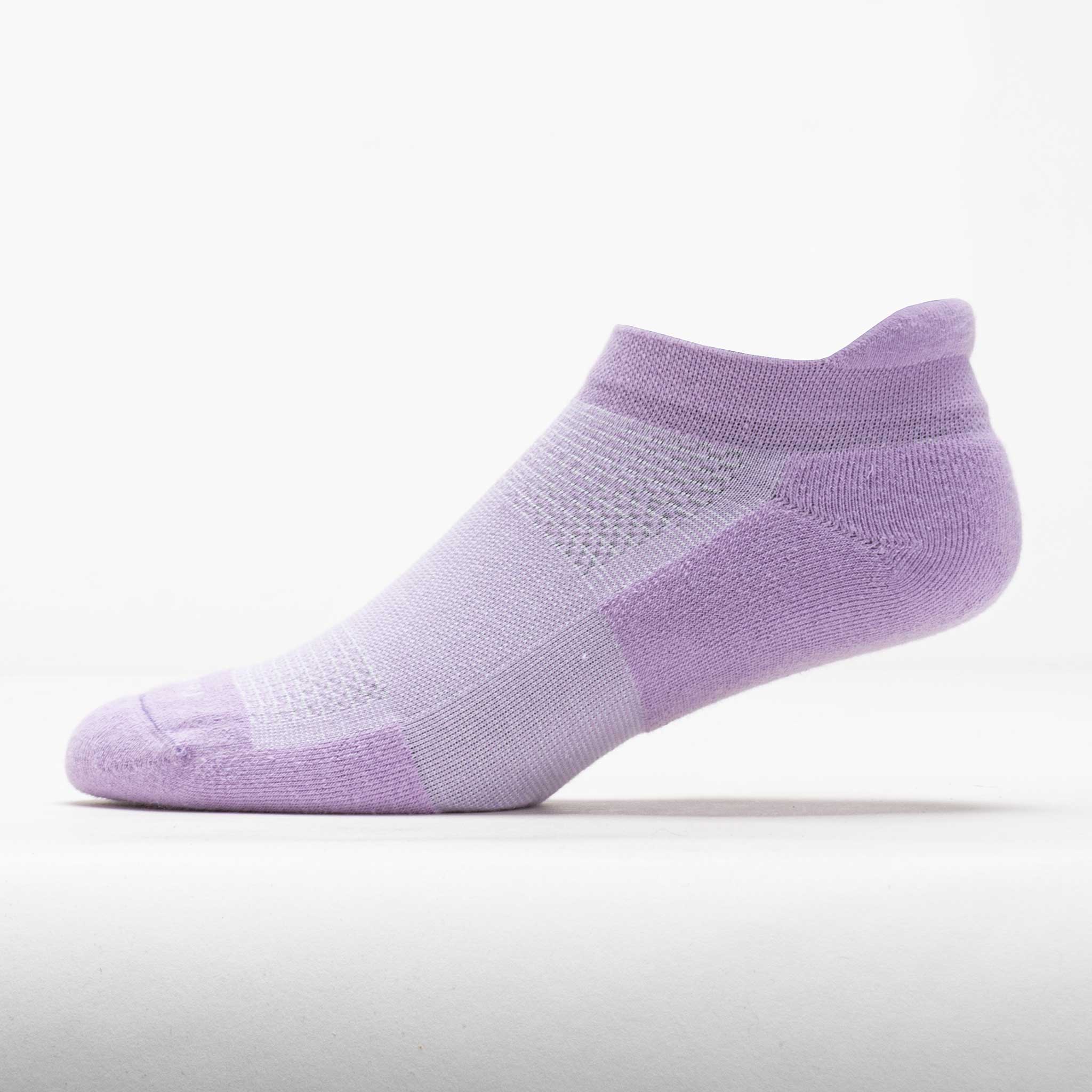 Feetures High Performance Max Cushion No Show Tab Socks