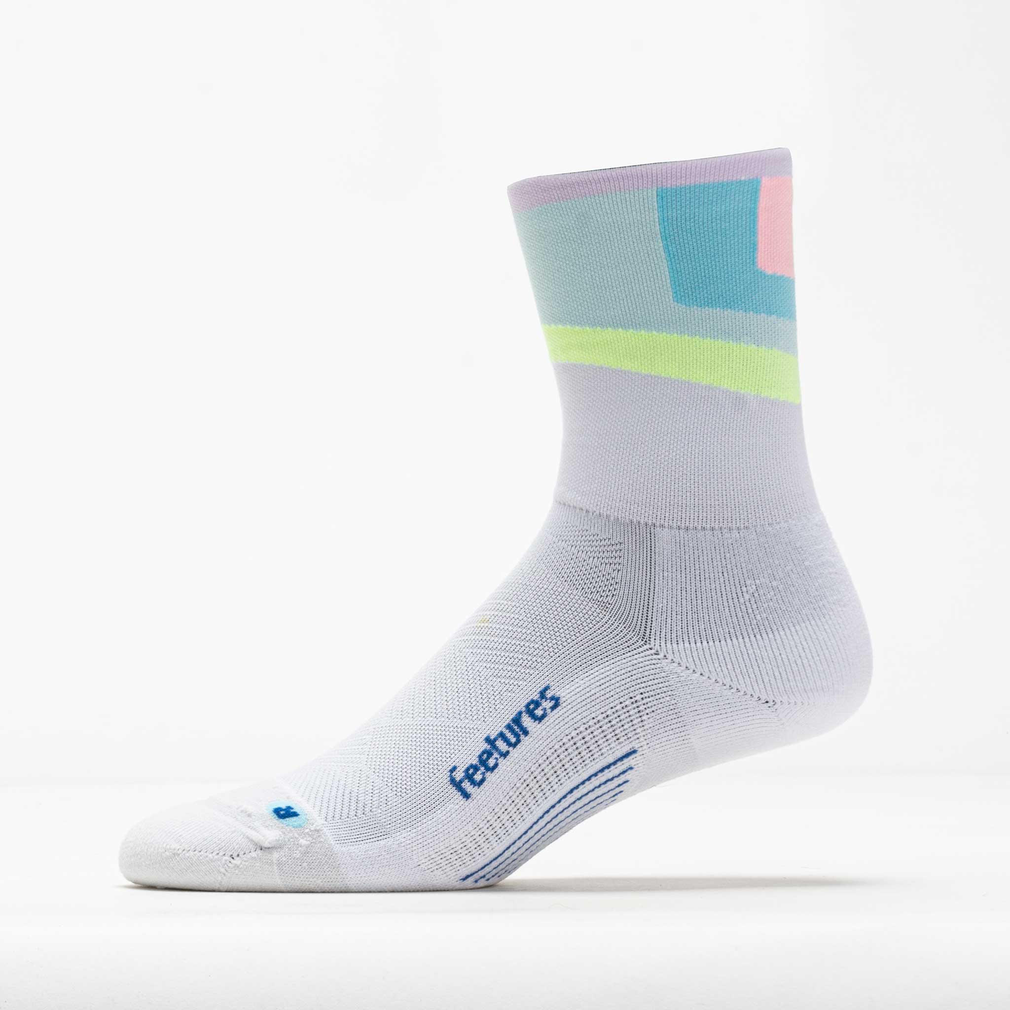 Feetures Elite Light Cushion Mini Crew Socks