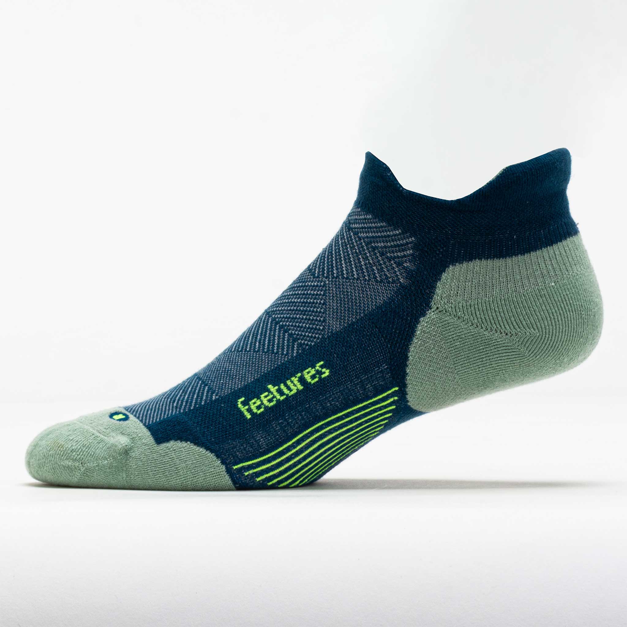 Feetures Elite Max Cushion No Show Tab Sock