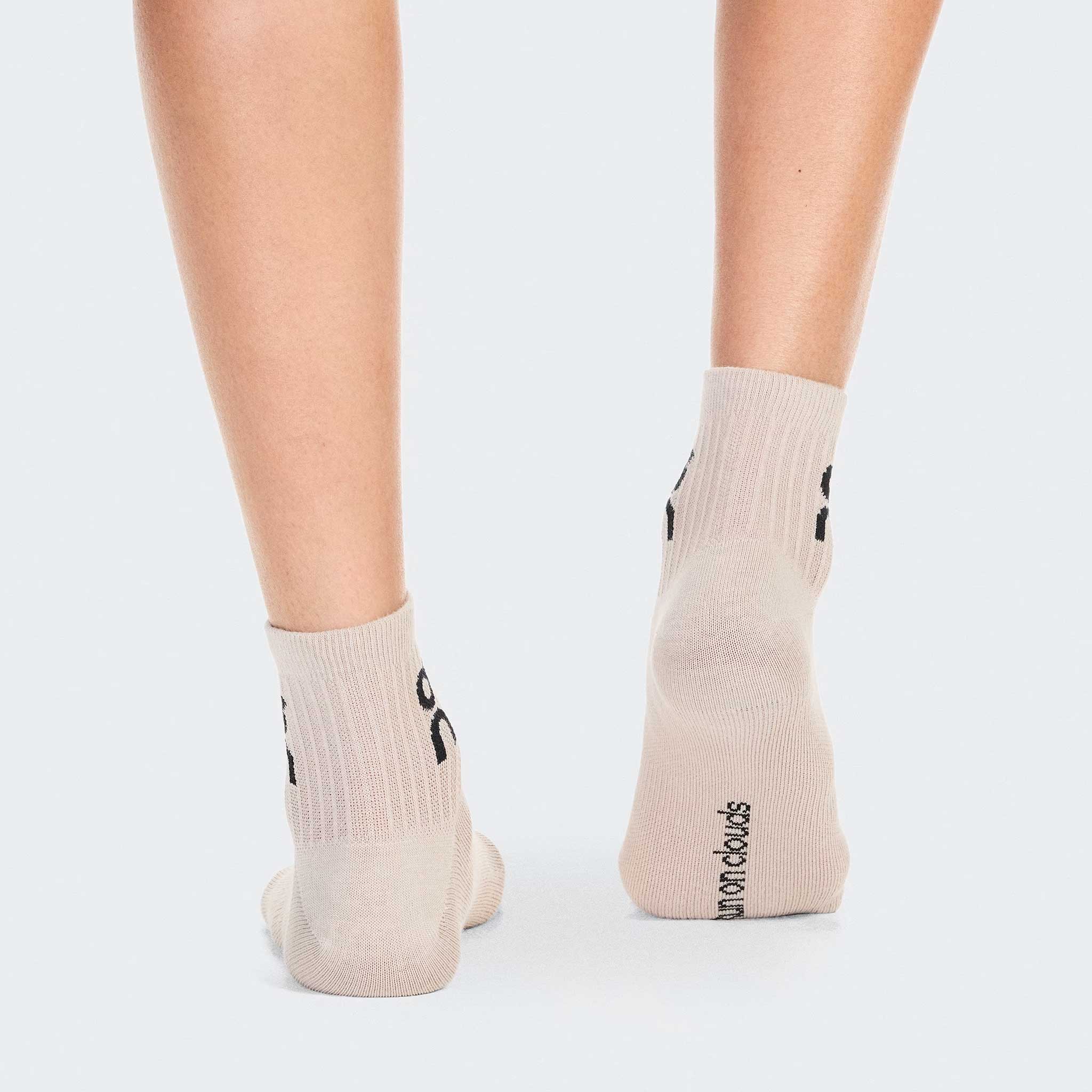 On Logo Sock Mid (3 Pack)