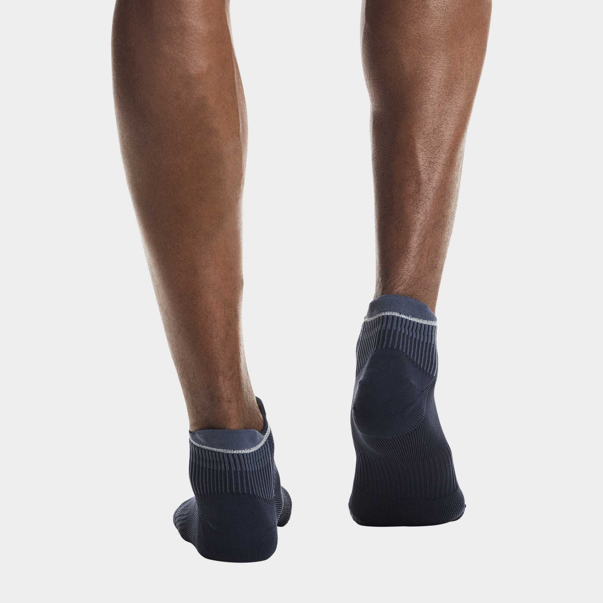 On Performance Run Sock Low