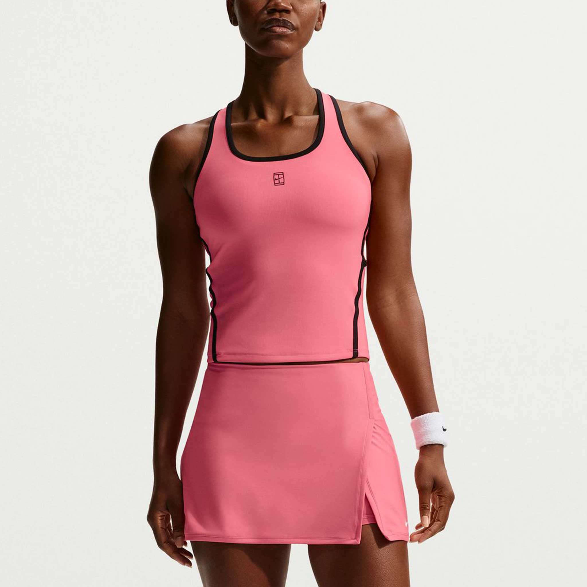 nike women's fitness clothing