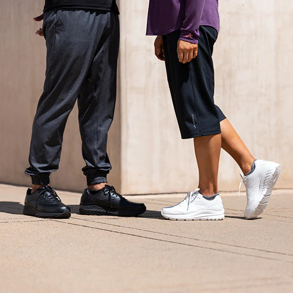 Brooks shoes mens clearance walking