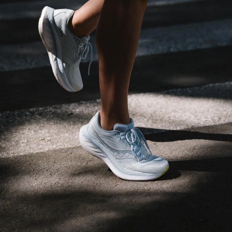 Saucony Ride 18 in-use image