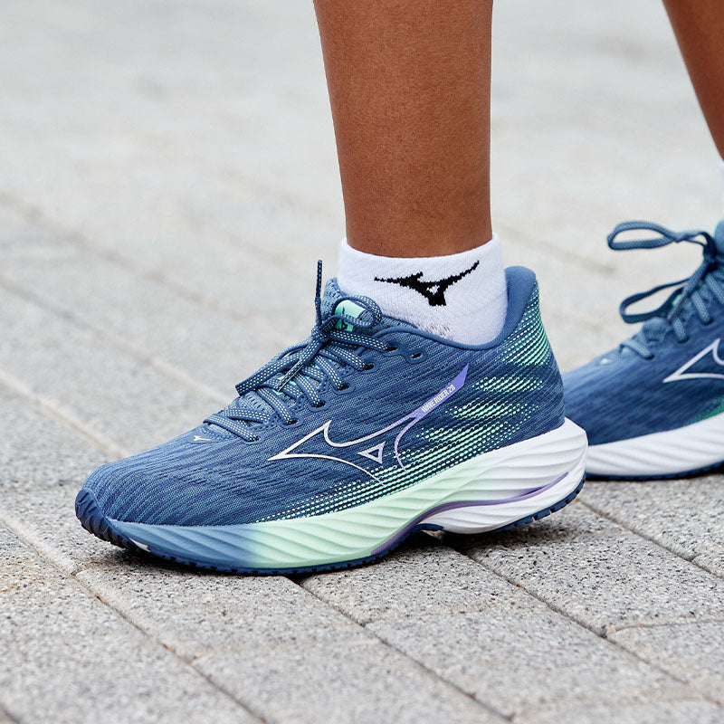 Mizuno – Holabird Sports