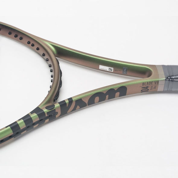 Wilson Blade 104 v8