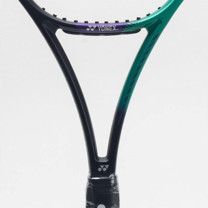 Yonex VCORE Pro 97D 320g Green/Purple