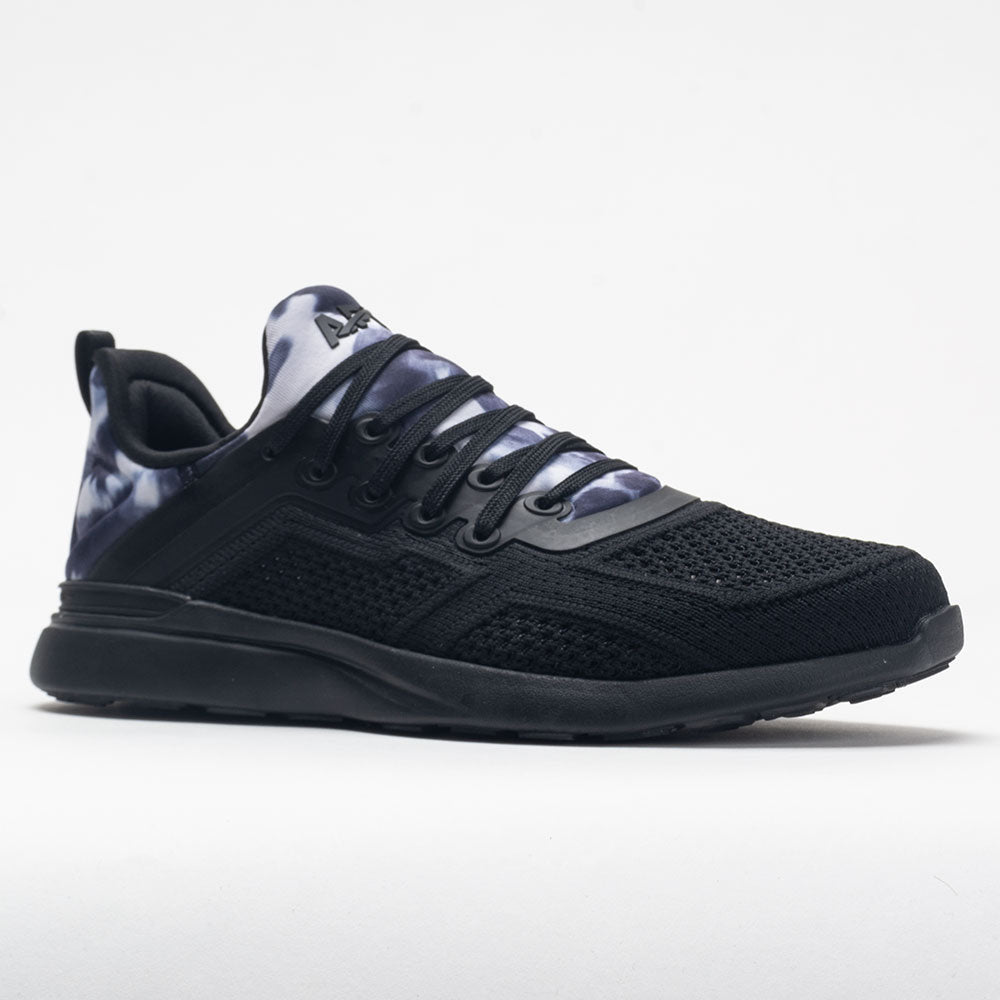APL TechLoom Tracer Sneaker Review APL TechLoom Tracer Sneaker Review
