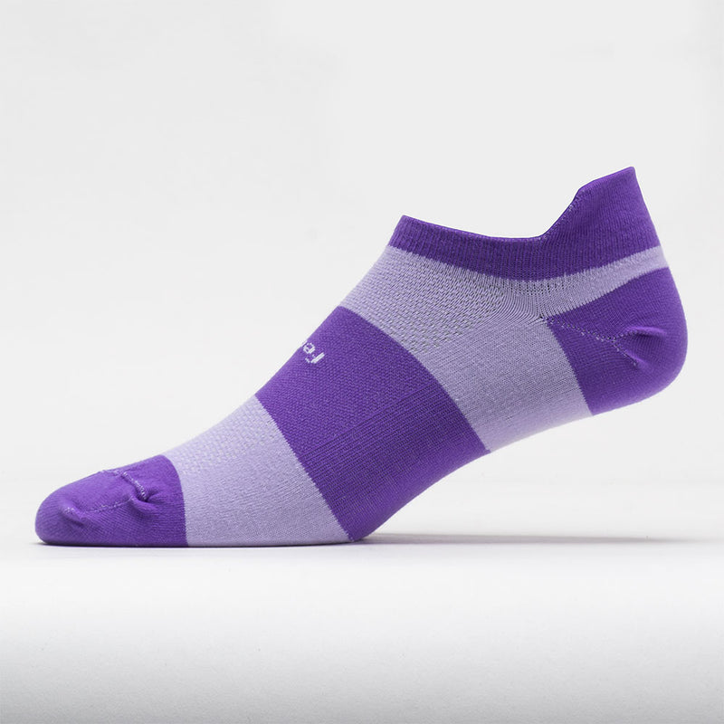 Feetures High Performance Ultra Light Cushion No Show Tab Socks