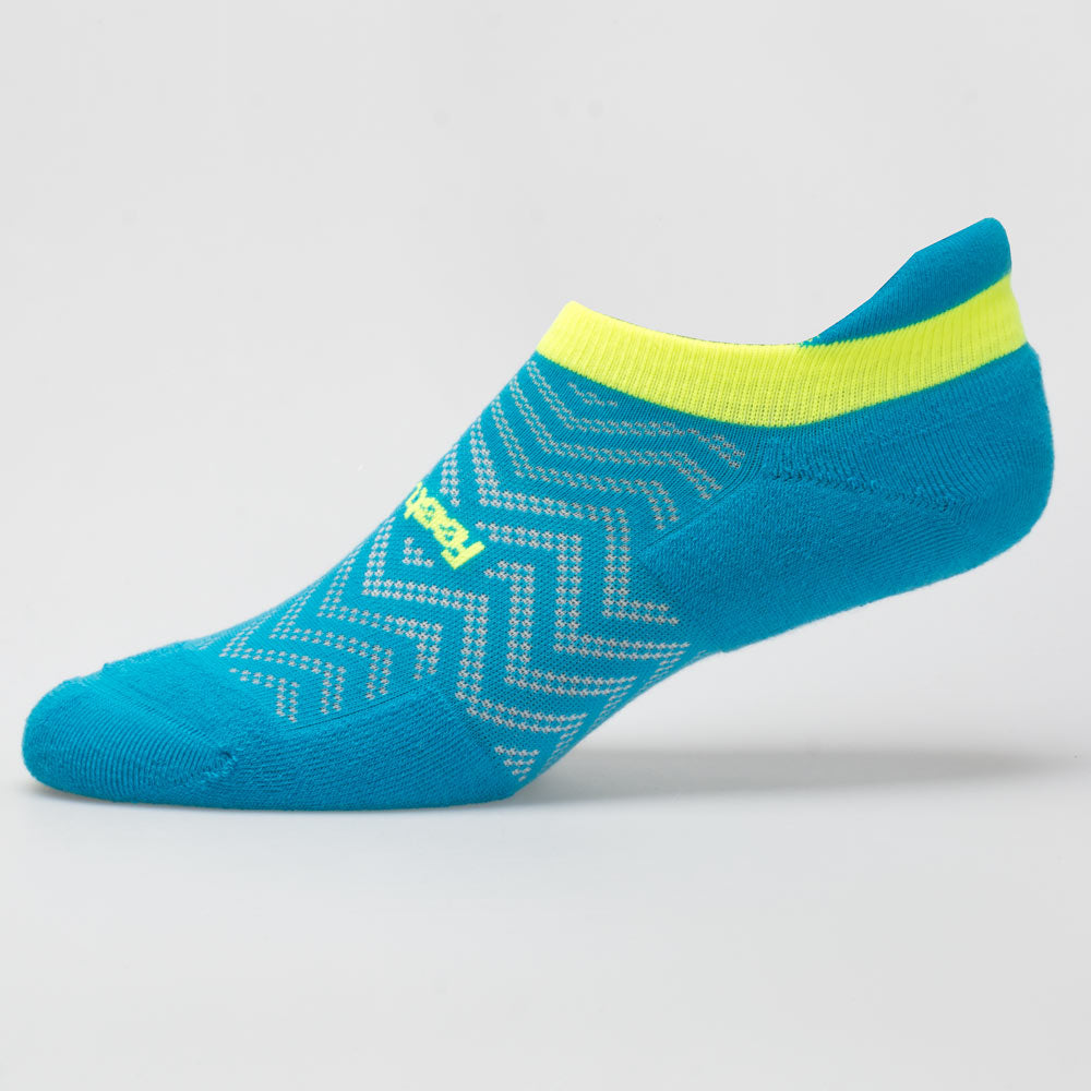 Feetures High Performance Max Cushion No Show Tab Socks