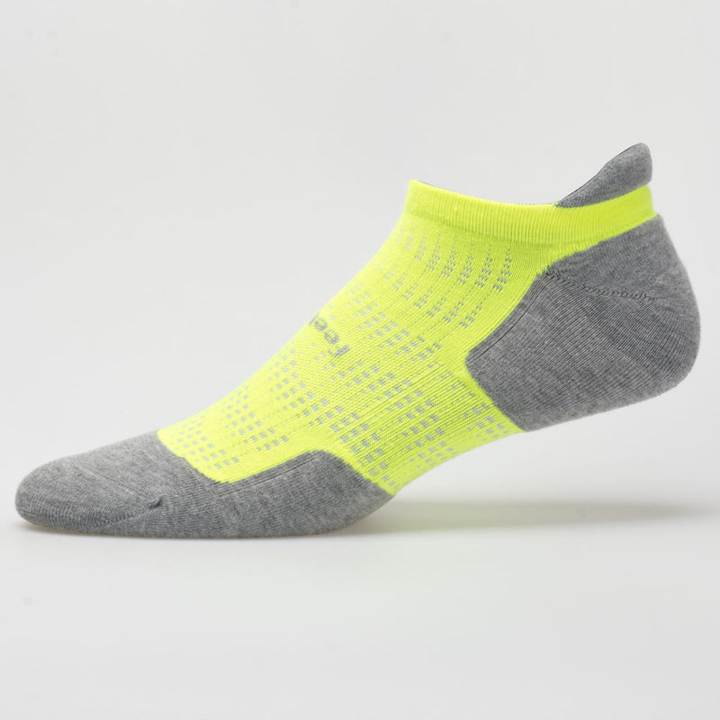 Feetures High Performance Max Cushion No Show Tab Socks