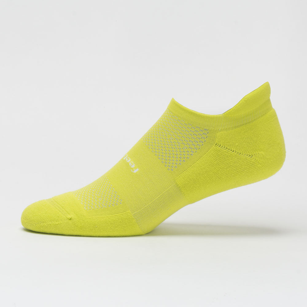 Feetures High Performance Max Cushion No Show Tab Socks