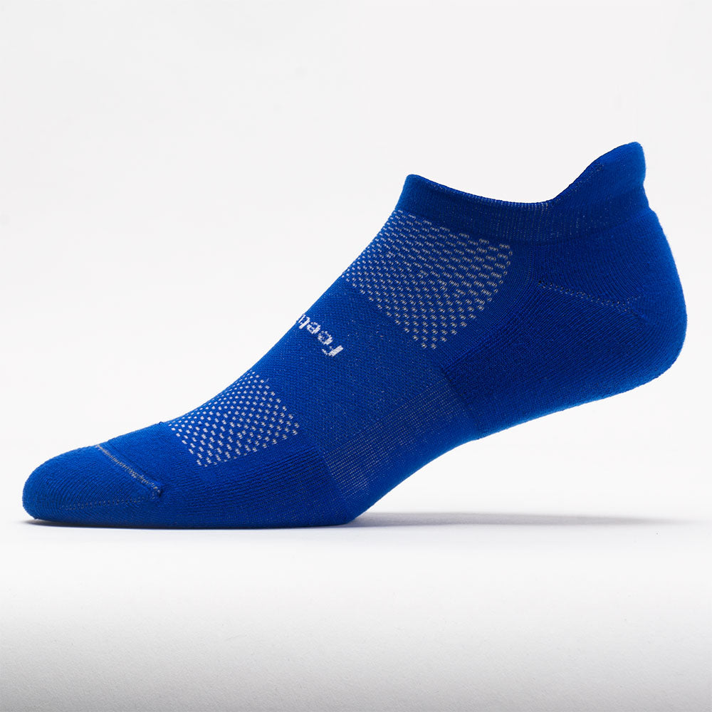 Feetures High Performance Max Cushion No Show Tab Socks