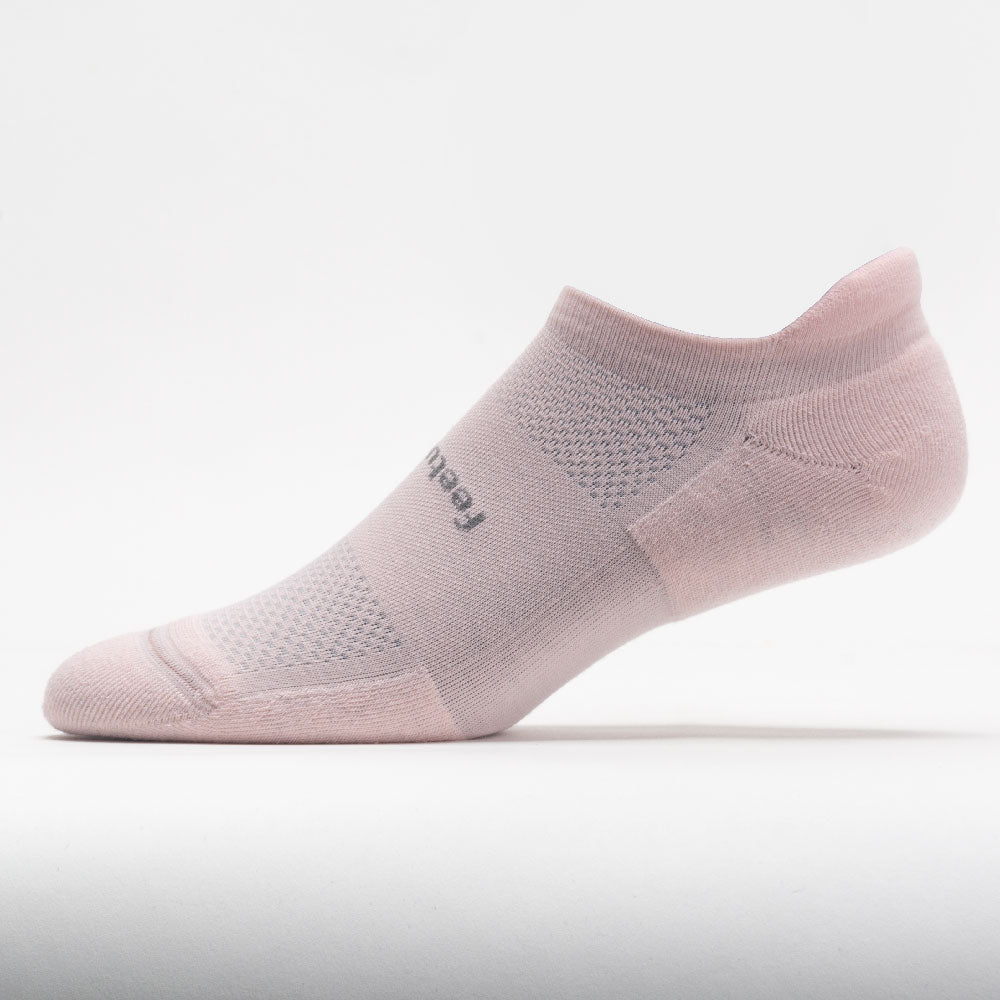 Feetures High Performance Max Cushion No Show Tab Socks