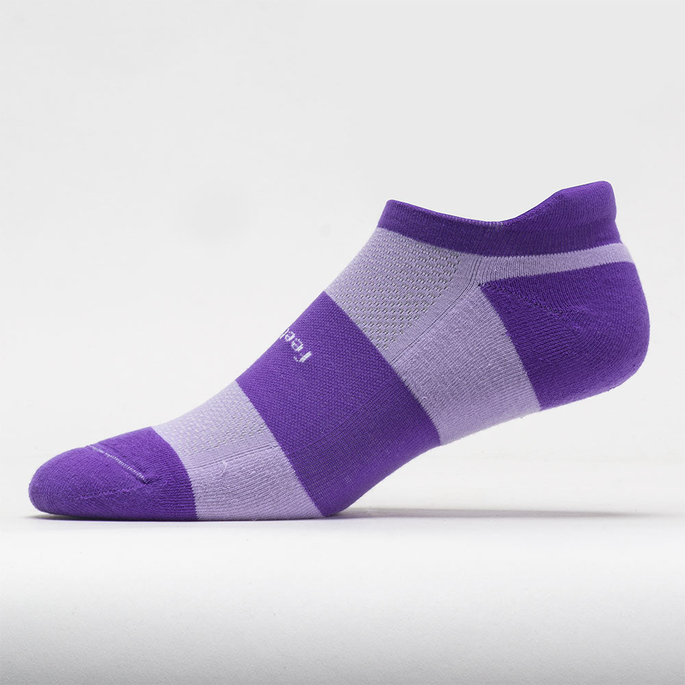 Feetures High Performance Max Cushion No Show Tab Socks