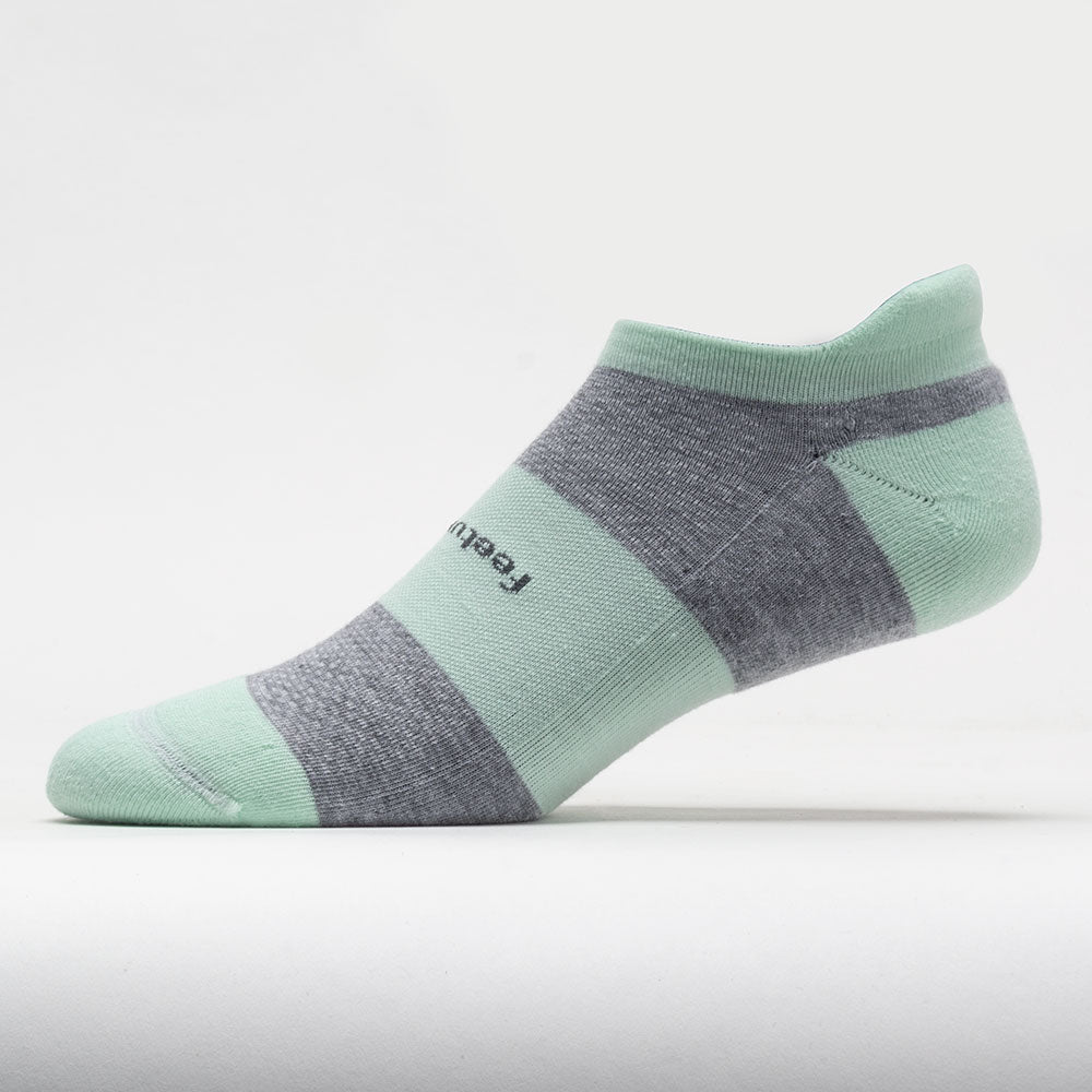 Feetures High Performance Max Cushion No Show Tab Socks