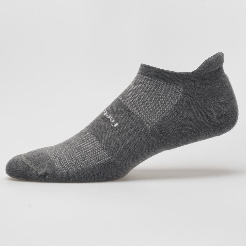 Feetures High Performance Max Cushion No Show Tab Socks
