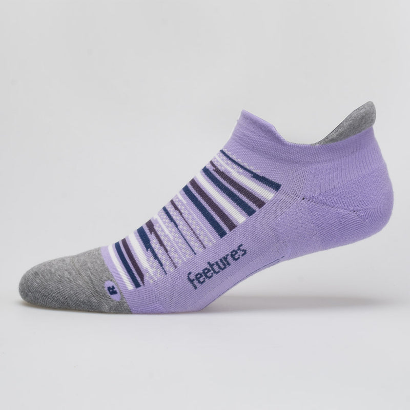 Feetures Elite Max Cushion No Show Tab Socks