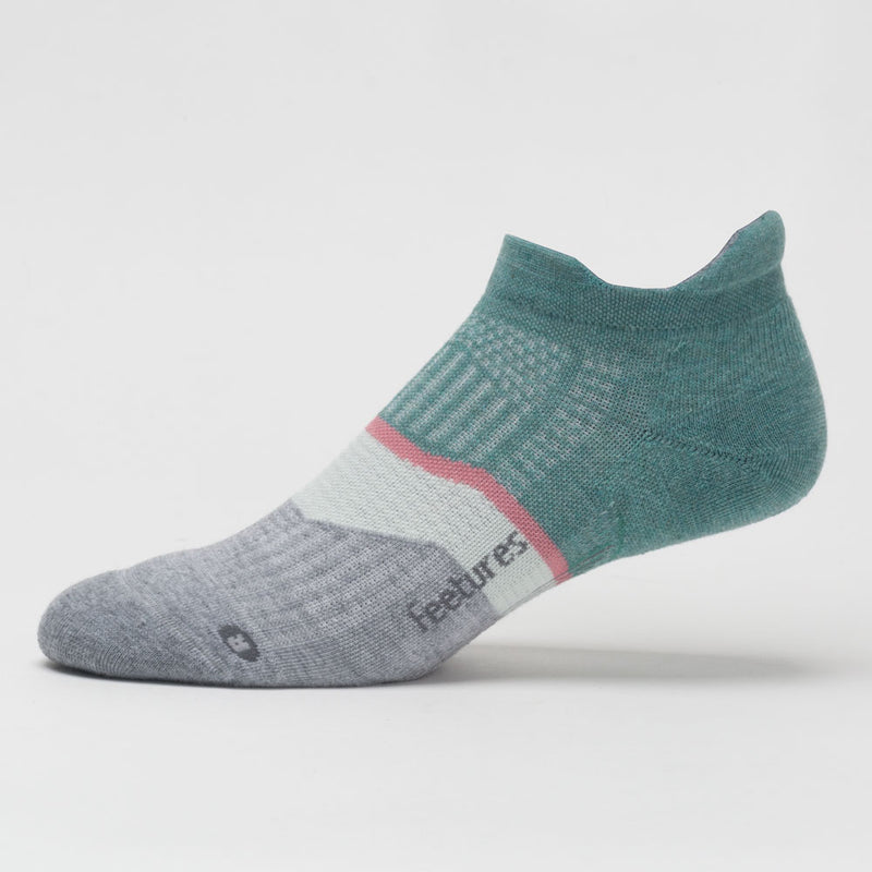 Feetures Elite Max Cushion No Show Tab Socks