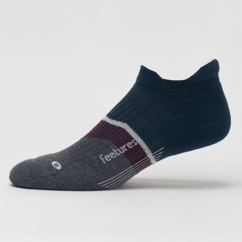 Feetures Elite Max Cushion No Show Tab Socks