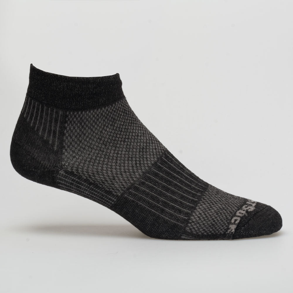 WrightSock Double Layer Coolmesh II Low Cut Socks